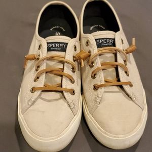 Women's size 7.5 Sperry slip-on sneakers